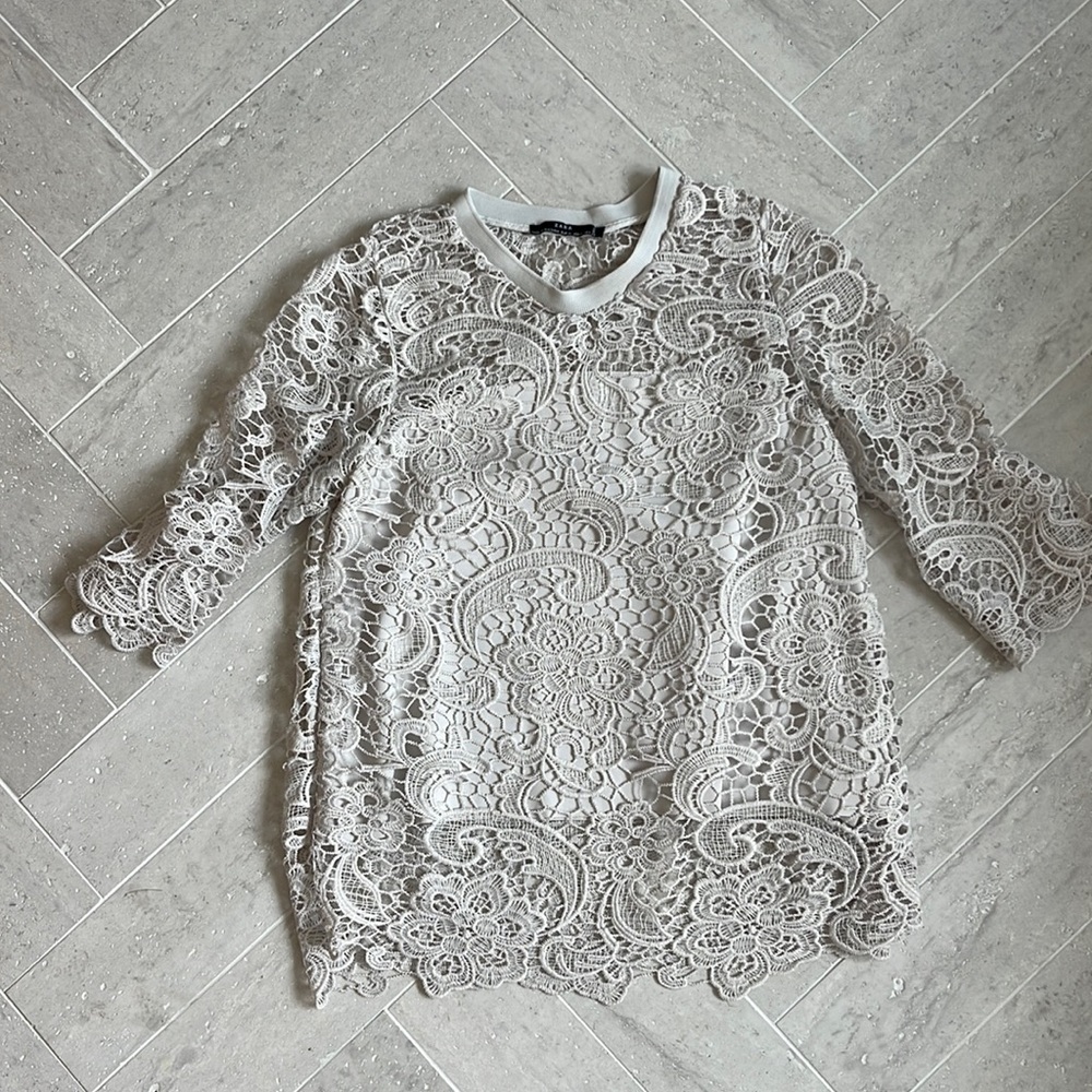 ZARA LACE DETAIL TOP